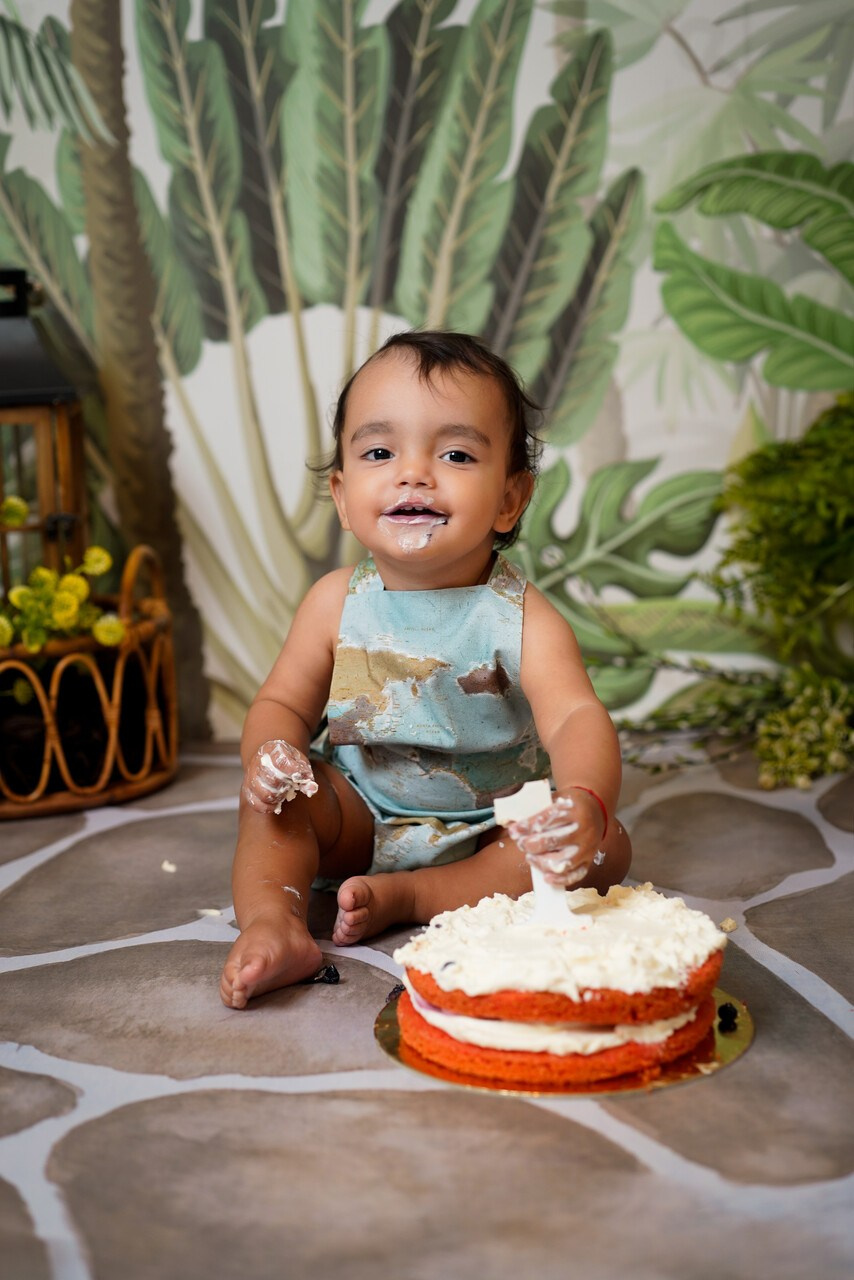 Sedinta foto aniversara si sedinta foto smash the cake. Cuibul foto