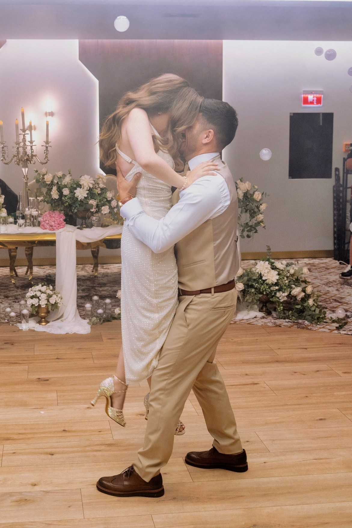 botez Luca Nectarie 22 februarie 2026 fotograf profesionist • fotograf botez Botoșani Luca Nectarie biserică • părinți Răzvan și Ramona botez copil emoții familie • nași Marin și Rodica botez copil fotografie profesională • detalii botez lumânare cristelniță biserică România • copil Luca Nectarie în brațe la botez moment emoționant • familie fericită la botez copil fotograf Alin Chirilă • fotografie botez naturală lumină caldă biserică • portret copil botez Luca Nectarie fotograf profesionist • momente autentice botez România familie și nași • slujbă botez copil imagini emoționante biserică • fotograf botez Iași și Botoșani Alin Chirilă - nunta--fotograf-profesionist-botosani - fotografie-nunta-romantica - imagini-nunta-in-natura-alin-chirila-fotograf - fotografii-cuplu-indragostit-nunta-botosani - sedinta-foto-miri-andrei-iustina-alinofotostudio - amintiri-din-nunta-realizate-de-fotograf-profesionist - povestea-nuntii-andrei-si-iustina-in-imagini-alinofotostudio-fotograf evenimente- evenimente Botoșani -fotograf Suceava - fotograf Iași- servicii foto. servicii foto Botoșani. servicii foto video Botoșani. otograf-nunta-botosani-fotograf nunta. fotograf evenimente. fotograf nunta Botoșani. Alin chirila. Alin chirila fotograf. Alinofotostudio.- servicii foto. servicii foto Botoșani. servicii foto video Botoșani. fotograf nunta. fotograf evenimente. fotograf nunta Botoșani. Alin chirila. Alin chirila fotograf. Alinofotostudio.fotograf stare civilă,poze stare civilă,album foto stare civilă,servicii foto suceava,fotograf evenimente suceava,fotograf nuntă suceava,poze cununie civilă,ședință foto stare civilă,sesiune foto suceava,fotograf profesionist suceava,fotograf botosani,stare civila botosani,alinofotostudio,alin chirila fotograf.servicii foto. servicii foto Botoșani. servicii foto video Botoșani. fotograf nunta. fotograf evenimente. fotograf nunta Botoșani. Alin chirila. Alin chirila fotograf. Alinofotostudio.fotograf stare civilă,poze stare civilă,album foto stare civilă,servicii foto suceava,fotograf evenimente suceava,fotograf nuntă suceava,poze cununie civilă,ședință foto stare civilă,sesiune foto suceava,fotograf profesionist suceava,fotograf botosani,stare civila povestitor prin fotografiebotosani,alinofotostudio,alin chirila fotograf,servicii foto. servicii foto Botoșani. servicii foto video Botoșani. fotograf nunta. fotograf evenimente. fotograf nunta Botoșani. Alin chirila. Alin chirila fotograf. Alinofotostudio.fotograf stare civilă,poze stare civilă,album foto stare civilă,servicii foto suceava,fotograf evenimente suceava,fotograf nuntă suceava,poze cununie civilă,ședință foto stare civilă,sesiune foto suceava,fotograf profesionist suceava,fotograf botosani,stare civila botosani,alinofotostudio,alin chirila fotograf,cununie religioasă botoșani,andreea și neculai,capela militară botoșani,foto conacul zăicești,fotograf nuntă botoșani,fotograf cununie religioasă,foto evenimente botoșani,poze cununie capela militară,ședință foto zăicești,fotograf profesionist botoșaniMire și mireasă – Sergiu & Liliana – ziua nunții, 2024 - Emoții în ziua nunții – Sergiu și Liliana - Dansul mirilor – fotografie artistică nuntă 2024 - Sedinta foto romantică în natură – Sergiu & Liliana - Rochia de mireasă și detalii de nuntă elegan-Album de cununie civilă Florin și Anda – Fotografii profesionale realizate de Alin Chirilă în Botoșani -fotograf prin fotografie-Ședință foto Trash the Dress pe muntele Rarău cu Iulian și Iuliana – fotografie de cuplu, natură montană, emoție autentică surprinsă de Alin Chirilă, povestitor prin fotografie.- "Iulian și Iuliana pe crestele Rarăului – fotografie Trash the Dress în natură" - "Cuplu îmbrățișat la apus pe muntele Rarău – ședință foto după nuntă" - "Rochie de mireasă în vânt pe munte – Trash the Dress Rarău-1. Iulian și Iuliana pe muntele Rarău – ședință foto Trash the Dress în natură, cu peisaj montan spectaculos 2. Cuplu în îmbrățișare pe Rarău – emoție autentică surprinsă după nuntă 3. Rochie de mireasă în bătaia vântului – fotografie artistică Trash the Dress în munți 4. Mire și mireasă privind spre orizont – dragoste și libertate pe muntele Rarău 5. Iuliana zâmbind în rochia de mireasă – portret în natură, Trash the Dress 6. Iulian ținându-și mireasa de mână – ședință foto romantică pe munte 7. Detaliu cu rochia pe stâncă – estetică naturală Trash the Dress Rarău 8. Cuplu în mers pe poteca Rarăului – fotografie simbolică de după nuntă 9. Apus de soare pe Rarău în spatele mirilor – imagine de poveste Trash the Dress 10. Iulian și Iuliana râzând împreună – momente autentice surprinse de Alin Chirilă, povestitor prin fotografie-fotograf-nunta-cerbu-botosan trash-the-dress-botosani Alin Chirilă Fotograf – fotograf de nuntă Botoșani-fotograf nuntă Botoșani-fotograf nuntă Cerbu Botoșani-fotograf profesionist nuntă Botoșani-fotografie de nuntă Botoșani-fotograf evenimente Botoșani-fotograf nuntă Moldova-fotograf trash the dress Botoșani - fotograf pregătirea mirilor Botoșani -fotograf ceremonie religioasă nuntă-fotograf petrecere nuntă Botoșani- fotograf nuntă Botoșani pregătirea mirelui- pregătirea mirelui fotografie nuntă Cerbu Botoșani-fotograf nuntă Botoșani pregătirea miresei -mireasă pregătiri nuntă Cerbu Botoșani-fotograf nuntă Botoșani nașii mirilor-ceremonie religioasă nuntă Cerbu Botoșani-fotograf nuntă Botoșani ceremonie religioasă biserică-petrecere nuntă Cerbu Botoșani invitați dans-fotograf nuntă Botoșani petrecere restaurant-ședință foto trash the dress-fotograf trash the dress Botoșani ședință foto după nuntă-Fotograf nuntă Botoșani – galerie foto reală de la evenimente stare civilă Sebi și Claudia Copălău • cununie civilă Primăria Copălău Botoșani • miri emoționați la starea civilă • semnarea actelor cununie civilă • fotografii naturale stare civilă Botoșani • familie și prieteni la cununie civilă • cadre emoționale cununie civilă • fotograf profesionist Botoșani eveniment stare civilă Sebi și Claudia la Primăria Copălău Botoșani fotograf evenimente • fotograf cununie civilă Copălău Botoșani cadre naturale și emoționale • fotograf profesionist Botoșani stare civilă Sebi și Claudia • momente autentice cununie civilă Copălău fotograf Alin Chirilă • fotografii emoționale stare civilă în județul Botoșani• fotograf nunta Oana si Ionut juraminte emotii reale • mireasa Oana juraminte nunta fotografie profesionala • mire Ionut citind juraminte nunta eleganta • juraminte nunta emotionante Oana si Ionut fotograf • fotograf nunta Botosani momente autentice juraminte • mireasa cu emotii in timpul juramintelor nunta • mire elegant costum bej juraminte nunta • fotografii nunta premium cuplu indragostit Romania • momente reale nunta juraminte fotografie artistica • sedinta foto nunta juraminte in aer liber • fotograf profesionist nunta cadre emotionante • cuplu miri juraminte iubire si credinta • detalii nunta eleganta decor floral alb verde • fotografie nunta stil fine art juraminte • poveste de dragoste surprinsa in ziua nuntii