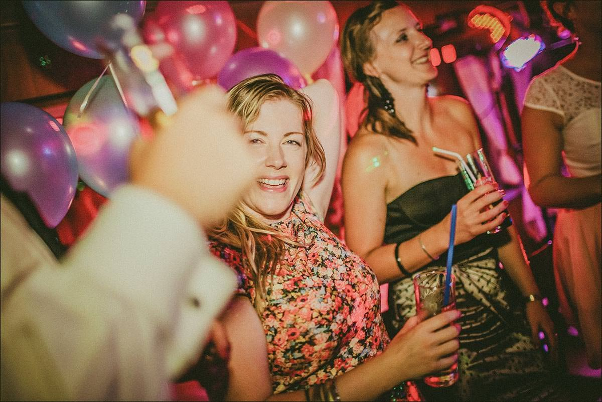 Michelle & Dan — Designer Vrtba Garden Wedding Photography, Prague