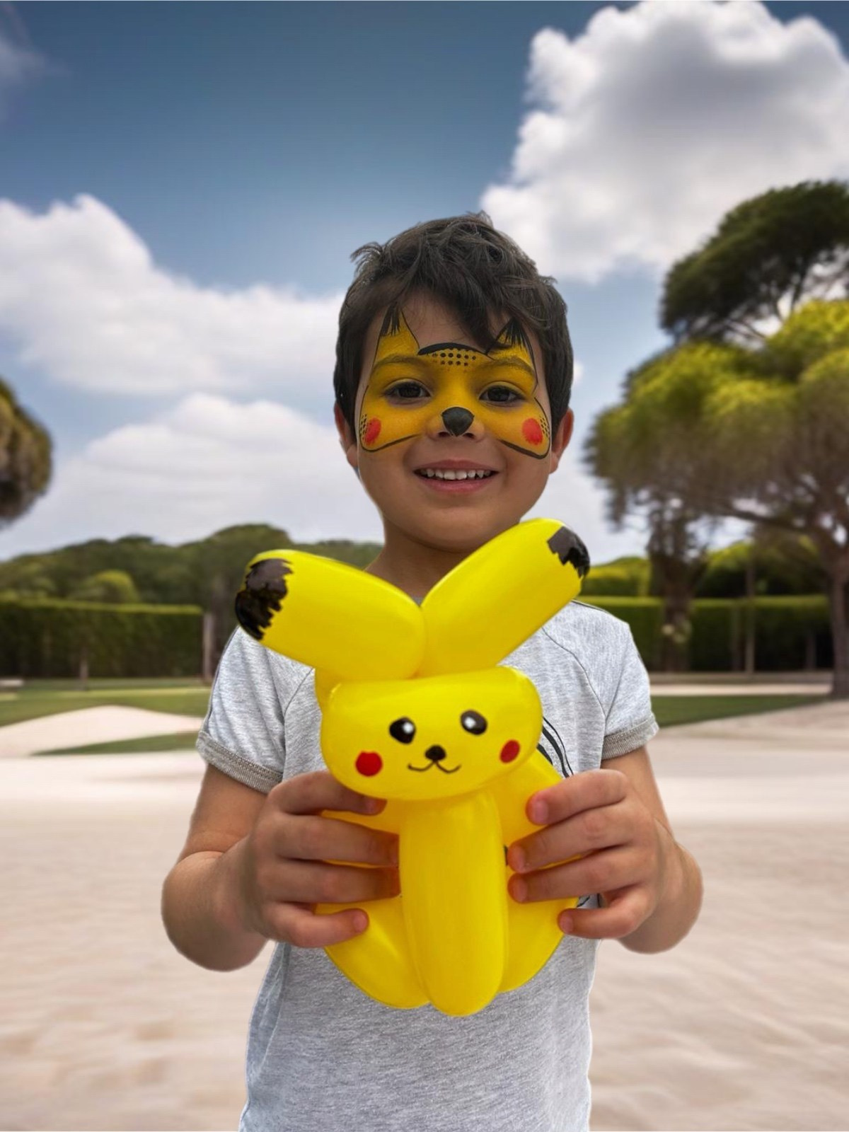 Face Painting. Color Boom