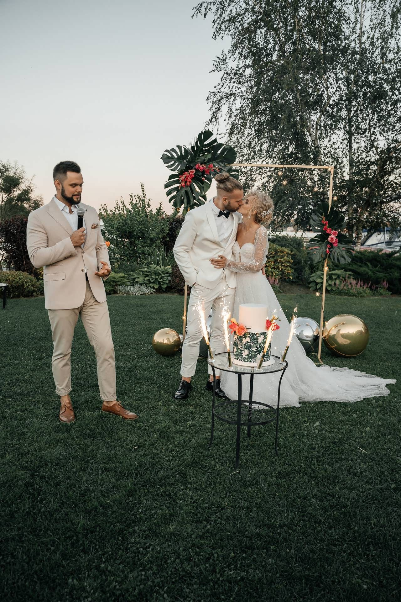 Cambridge wedding photographer joyful reception photo Hannah and Nikita.