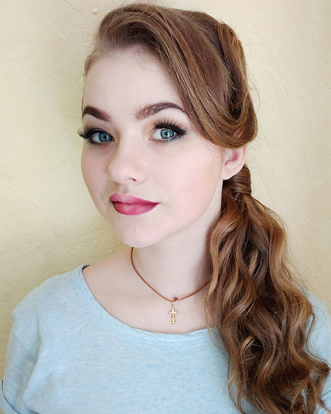 Hairdresser in Montenegro. Makeup artist and hairdresser in Montenegro Nadia Lia