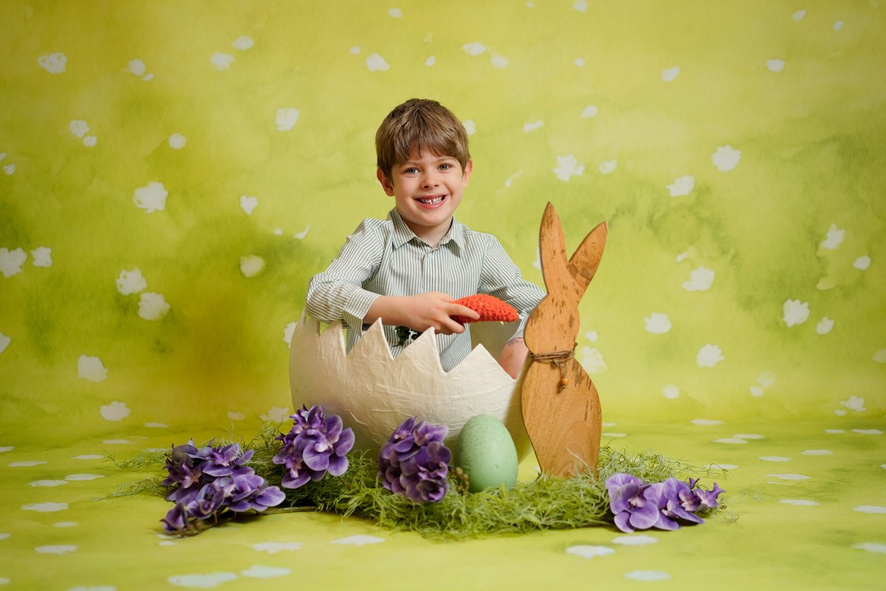 Sedinta foto Paste. Cuibul foto