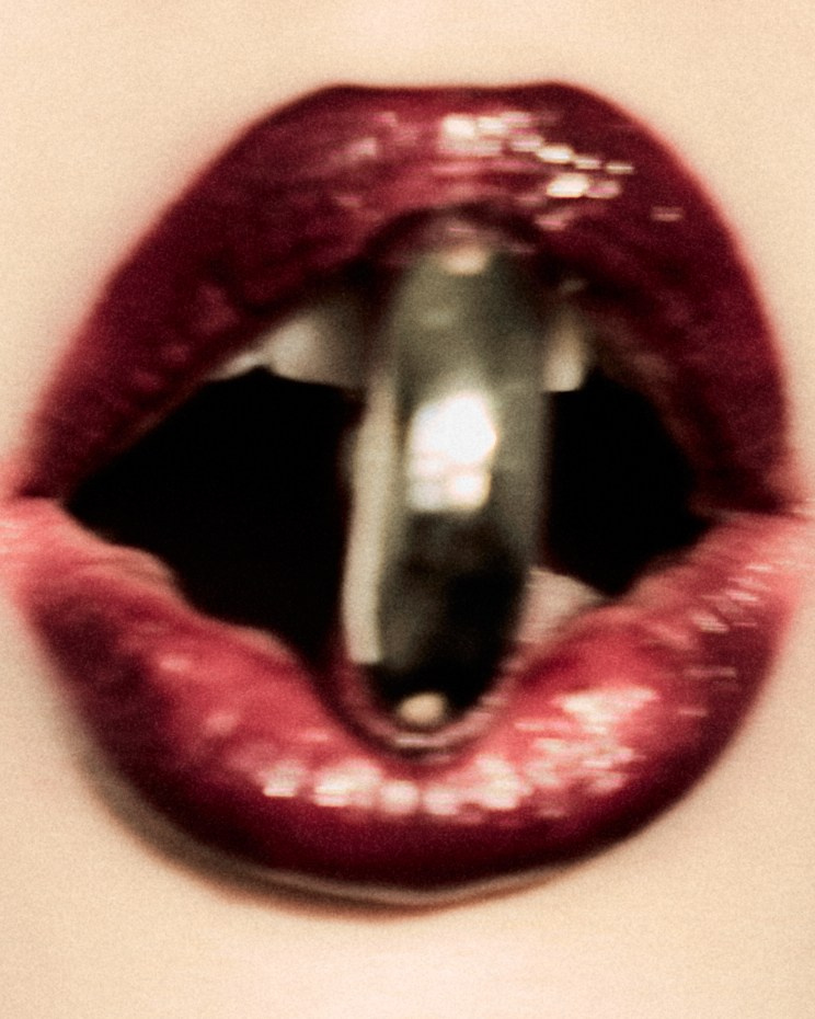 Anna Omni — concept photographer and digital artist in Riga, Latvia