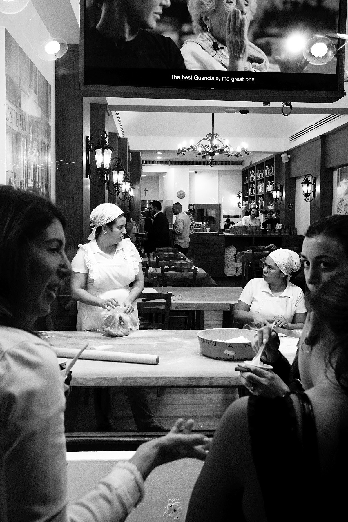 Miami Street Photography — Black & White Vertical Experiment with Light, Contrast & Structure, Breaking NYC Shooting Style. Emin Kuliyev — Award-Winning Wedding Photojournalist NYC & USA | Best Wedding Photographer Known for Candid, Timeless Moments