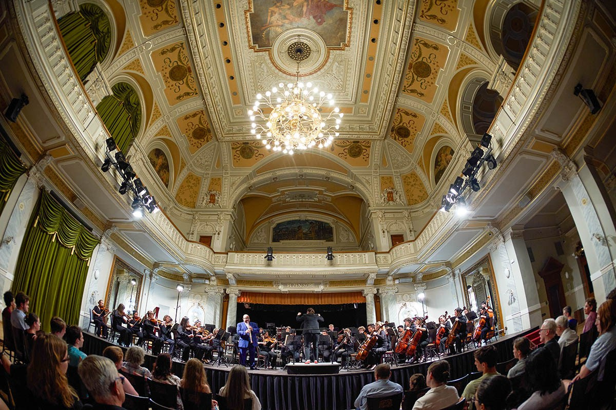 The Art Nouveau, Burgher’s Hall (Měšťanská beseda) in Plzen with Conductor Michelle Di Russo.