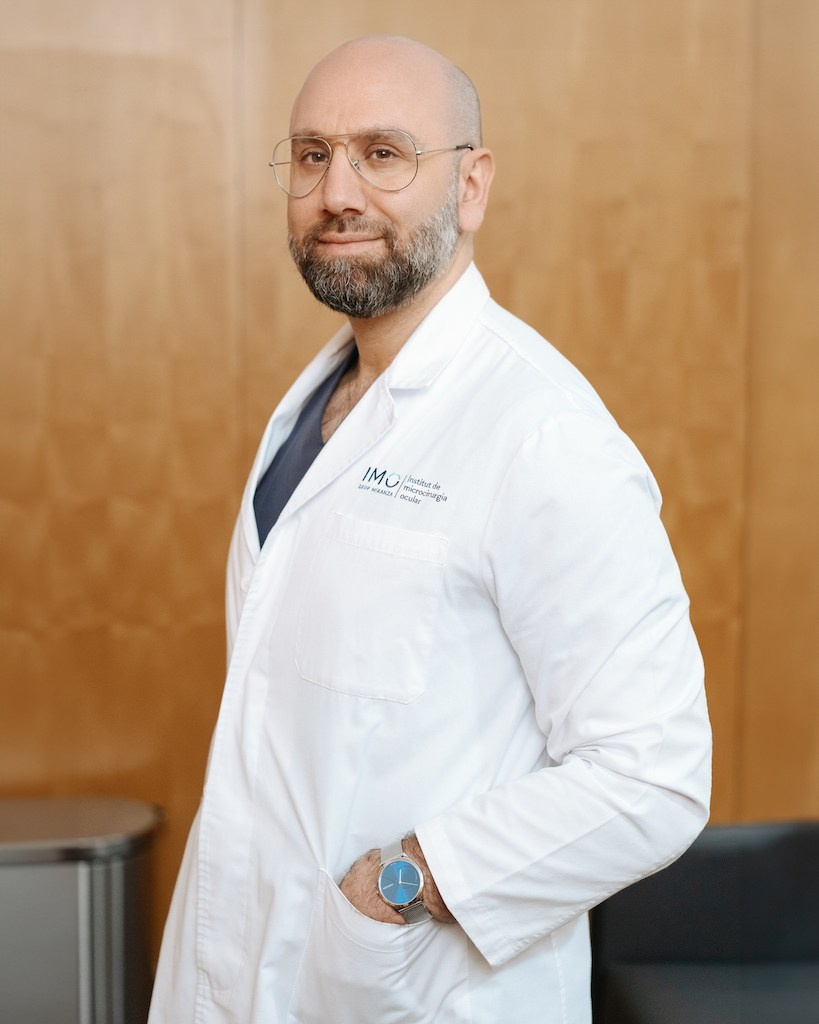 Фотосъёмка для частной клиники в Москве | Портреты врачей и рабочих процессов. Портретный фотограф в Москве — личные и бизнес-задачи | Денис Карелов