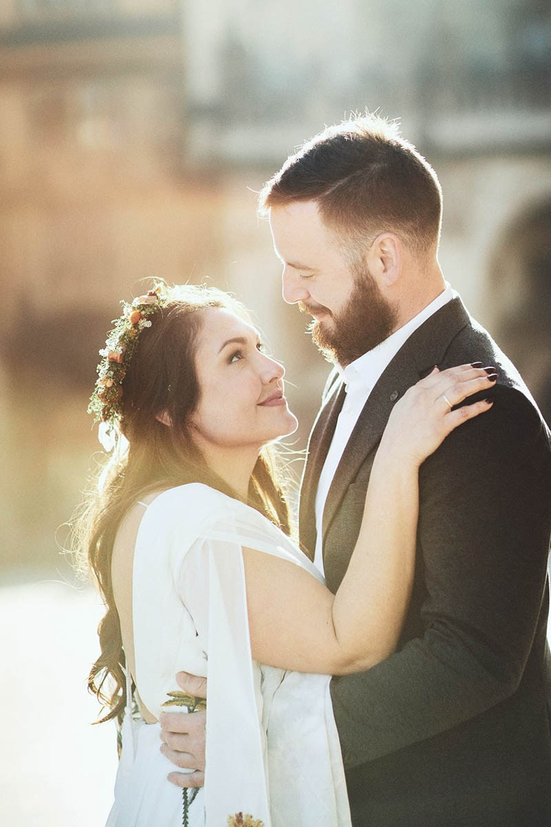 Pre-Dawn Sunrise Engagement Session in Prague