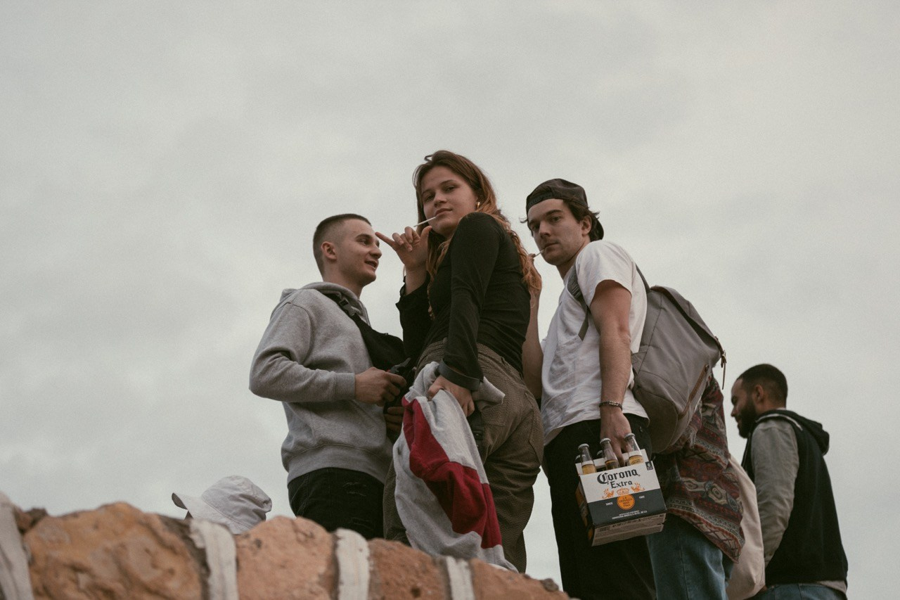 Travel and lifestyle fotografka. Dana Lišková — Empatická fotografka | Introspektivní umělkyně | Neurodivergentní koučka| Zakladatelka Artepy.cz