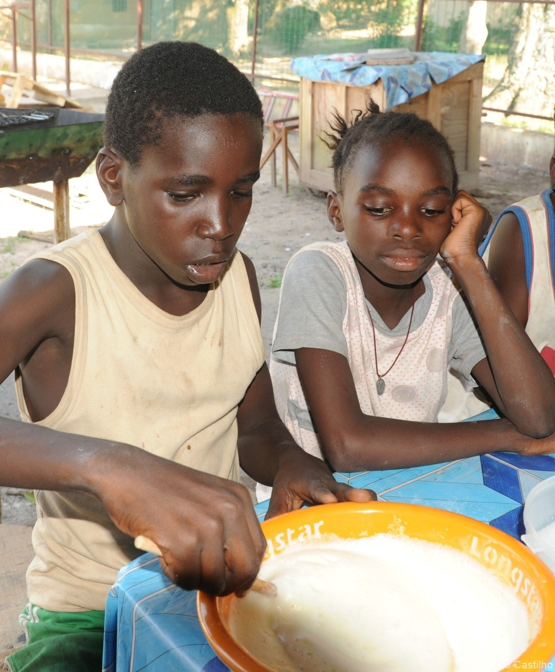 Photos of volunteer work in Congo. Simbahalu