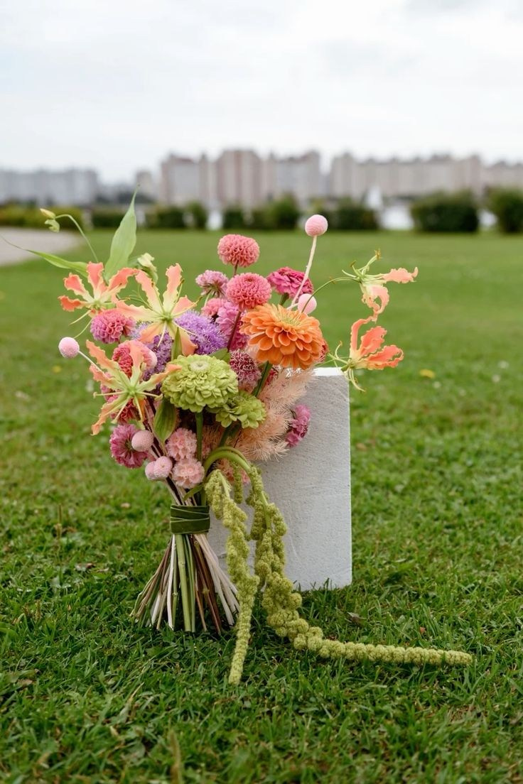 Wedding guide. Wedding and elopement photographer Italy Tuscany Como Milan Pavia Marija Galaka