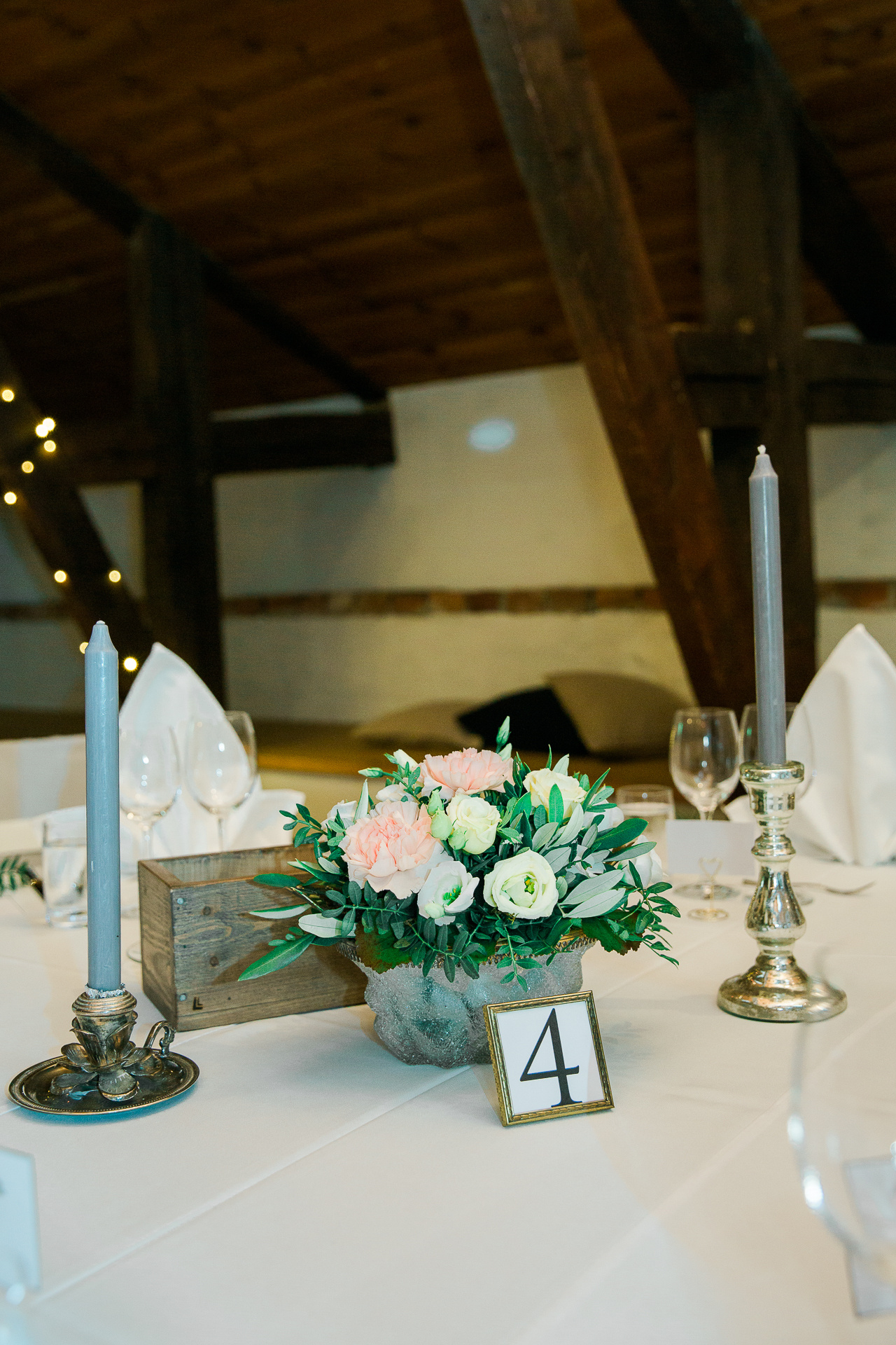 Stailaus Vsehki, antiikkikauppa Vsehki