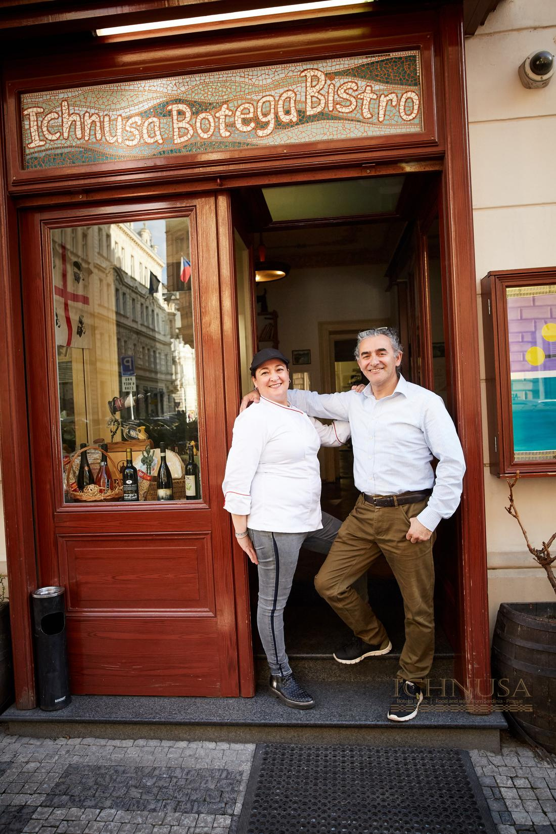 Ichnusa Botega Bestro. Prague MICE, Corporate & Event Photographer | Kurt Vinion Photography
