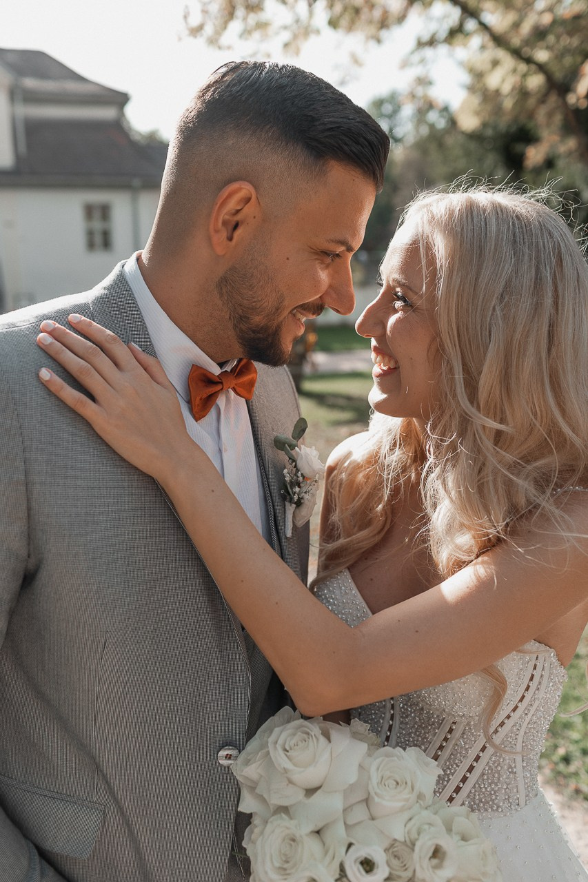 Kirchliche Hochzeit Karlsruhe | Rosi & Marco – Hochzeitsvideo & Fotos