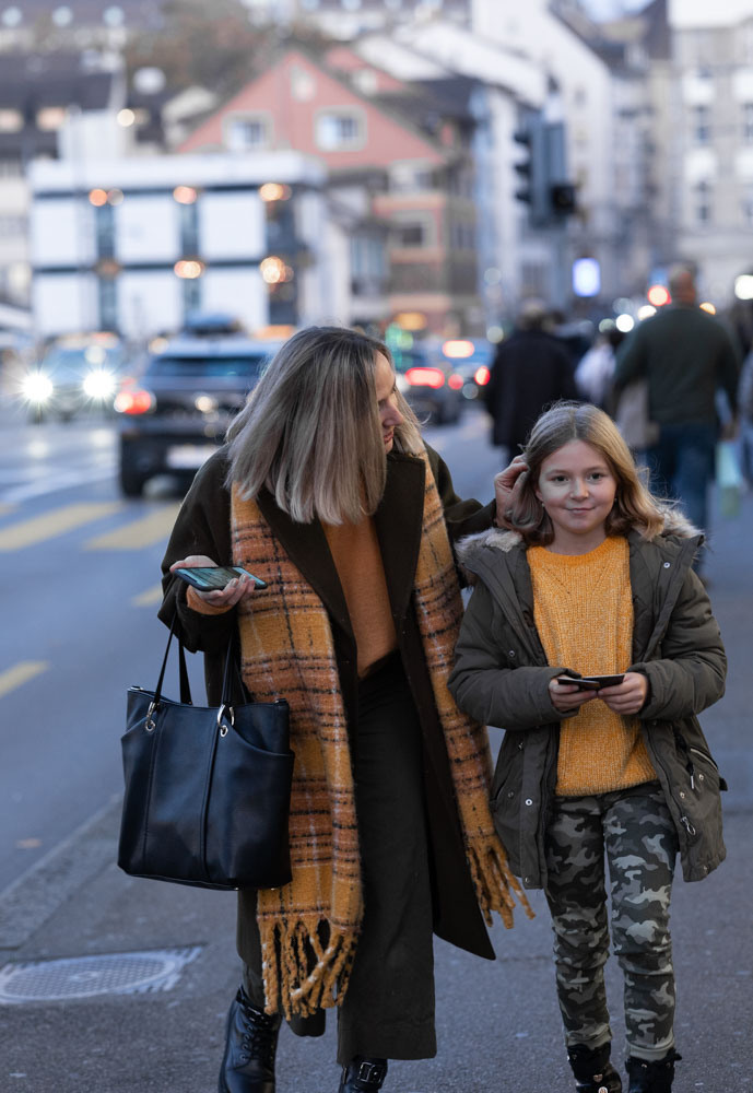 FotoStory „Mutter & Tochter“. FotoStory by Lana Gfeller / Kanton Zürich
