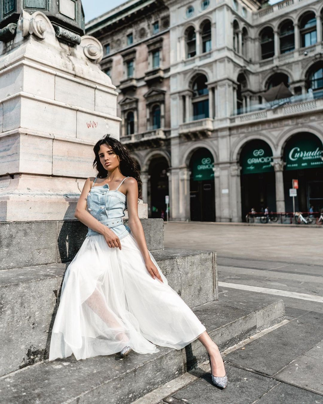 Life style. Julia Di |Fashion streetstyle photographer|videomaker in Milan & Paris