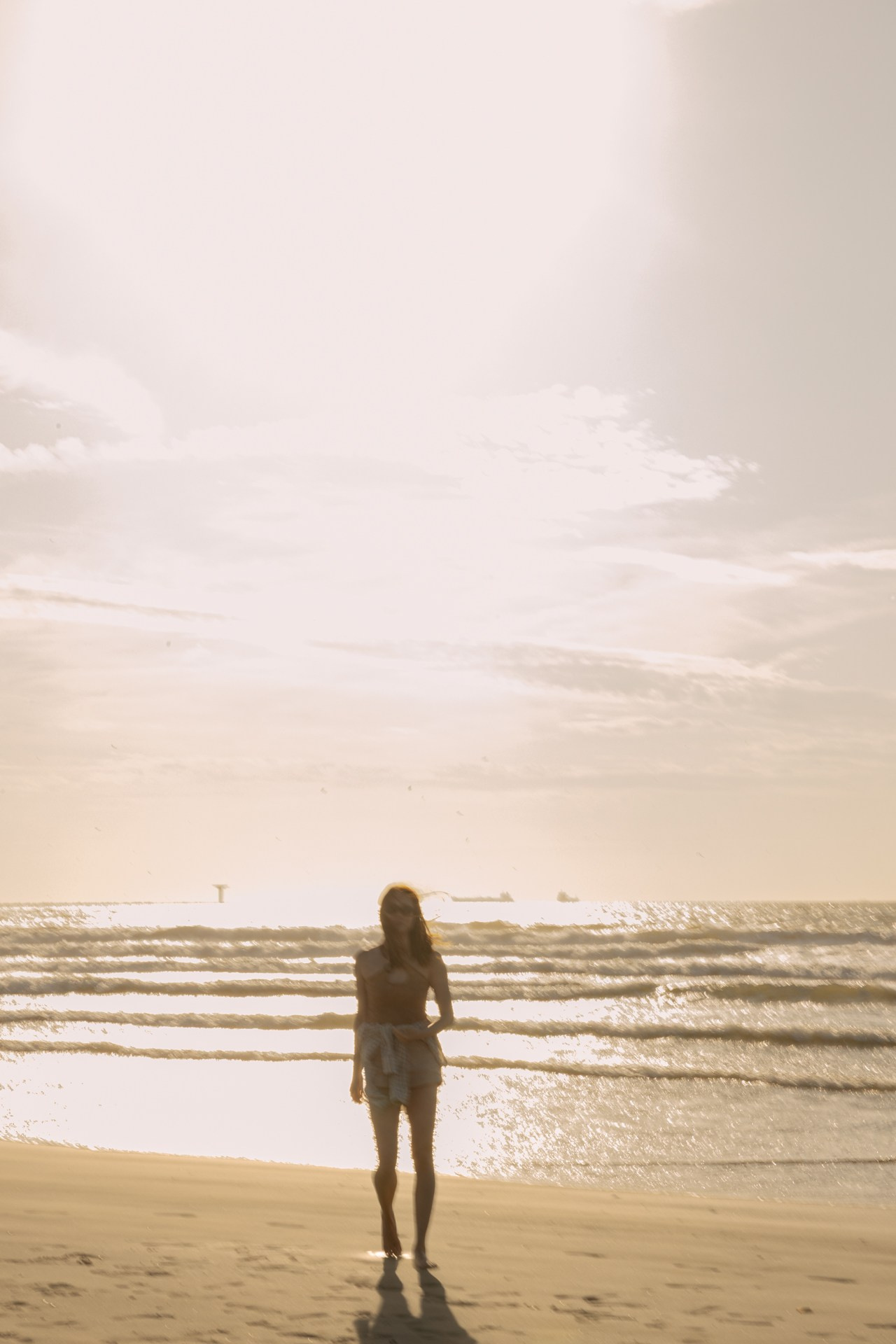 Beach Portrait Photoshoot in the Netherlands — Sunset Vibes. Romantic & Soulful Photography by Natalia Olhova in Rotterdam