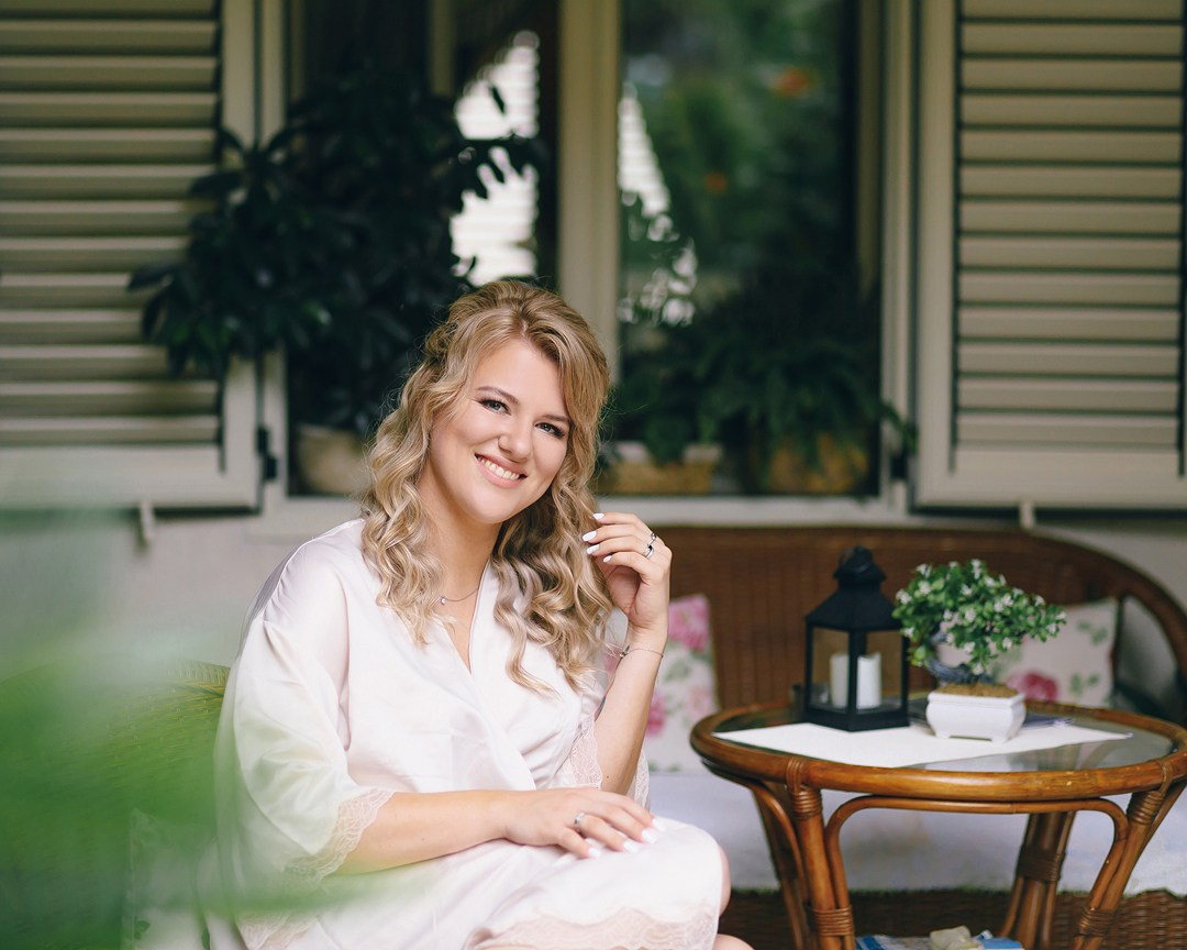 Wedding makeup artist hairdresser in Montenegro. Makeup artist and hairdresser in Montenegro Nadia Lia