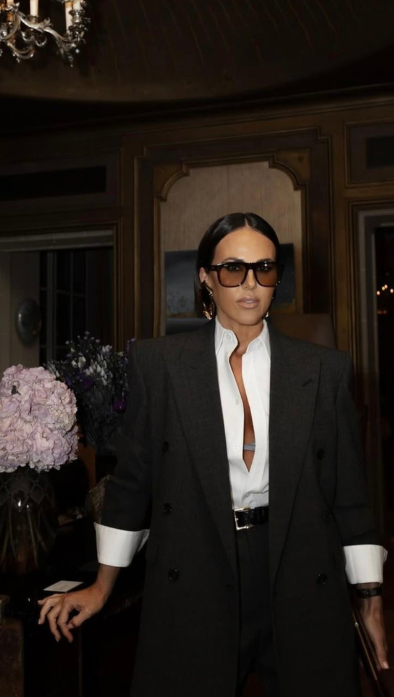 Luksusowy Dzień zdjęciowy – Sesje zdjęciowe dla każdego: portrety, zdjęcia biznesowe, rodzinne i inne. Аліса Постникова — портретний фотограф| Канни, Париж