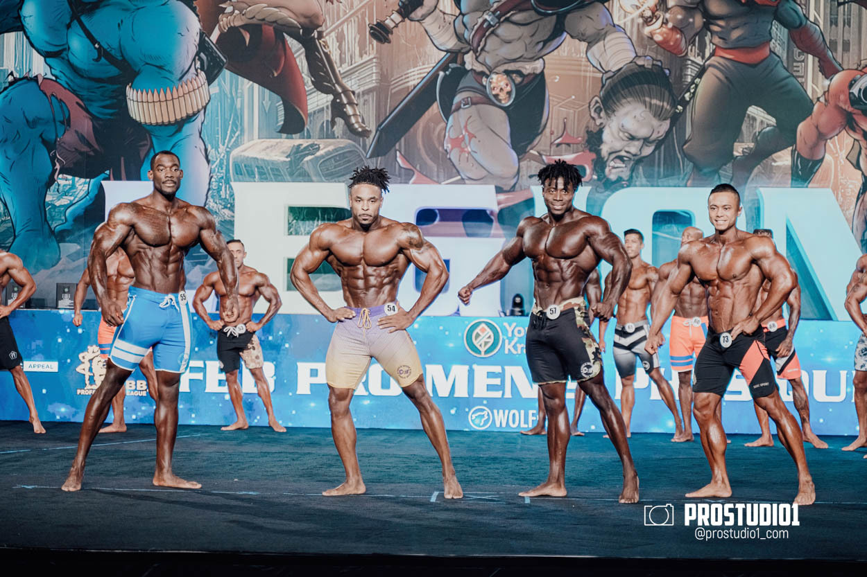 MEN’S PHYSIQUE. Photo & Video Production Studio #1
