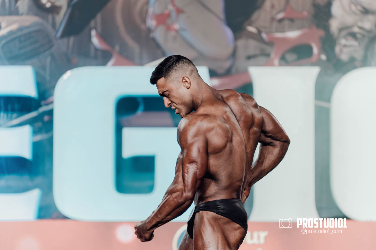 CLASSIC MEN’S PHYSIQUE. Photo & Video Production Studio #1