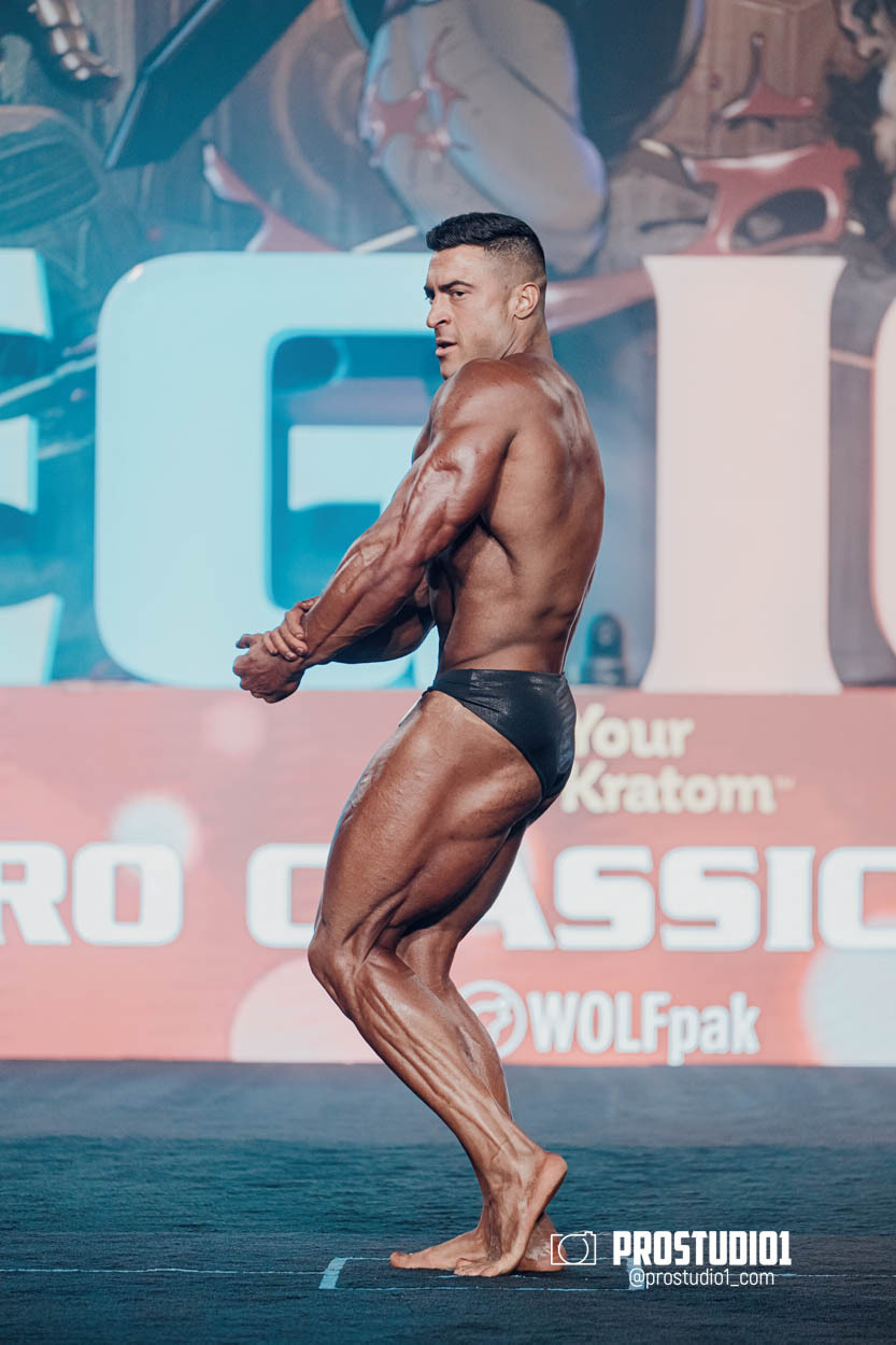 CLASSIC MEN’S PHYSIQUE. Photo & Video Production Studio #1