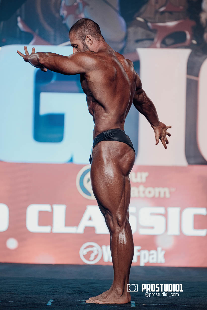 CLASSIC MEN’S PHYSIQUE. Photo & Video Production Studio #1