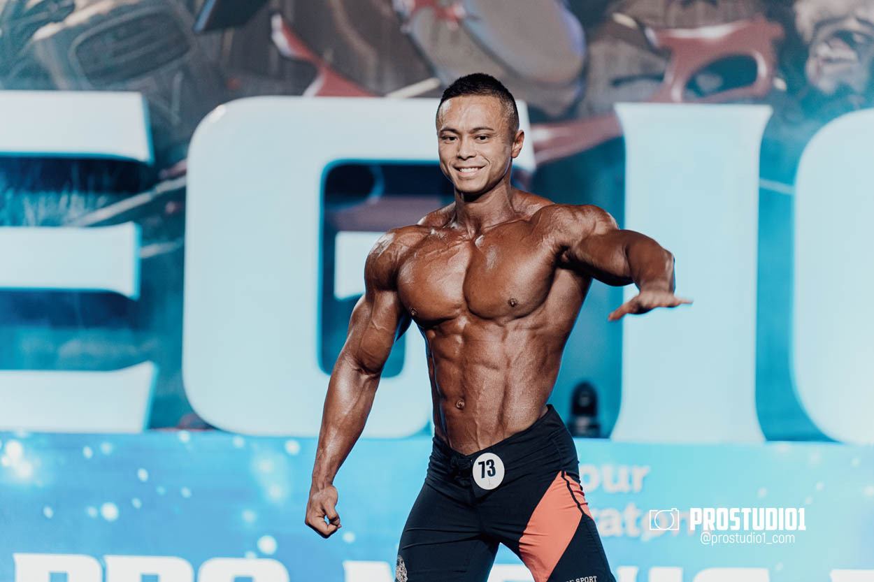 MEN’S PHYSIQUE. Photo & Video Production Studio #1