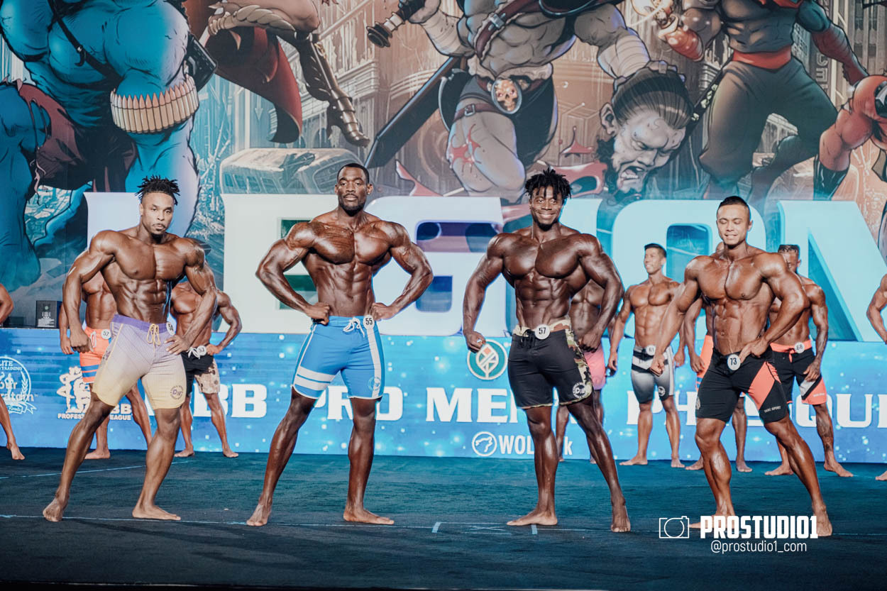 MEN’S PHYSIQUE. Photo & Video Production Studio #1