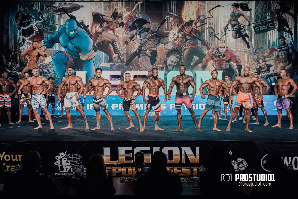 MEN’S PHYSIQUE. Photo & Video Production Studio #1