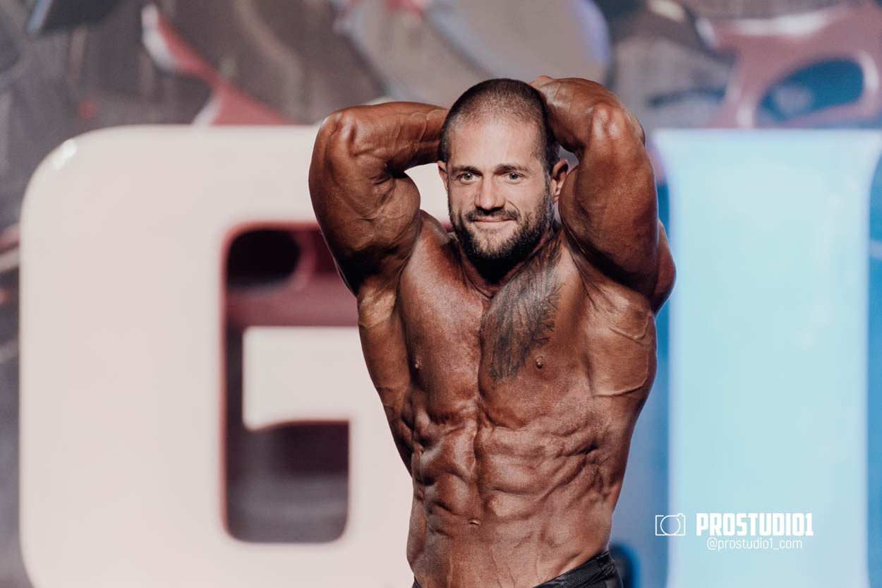 CLASSIC MEN’S PHYSIQUE. Photo & Video Production Studio #1