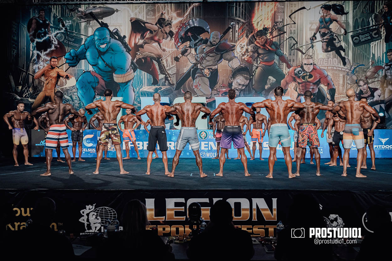 MEN’S PHYSIQUE. Photo & Video Production Studio #1