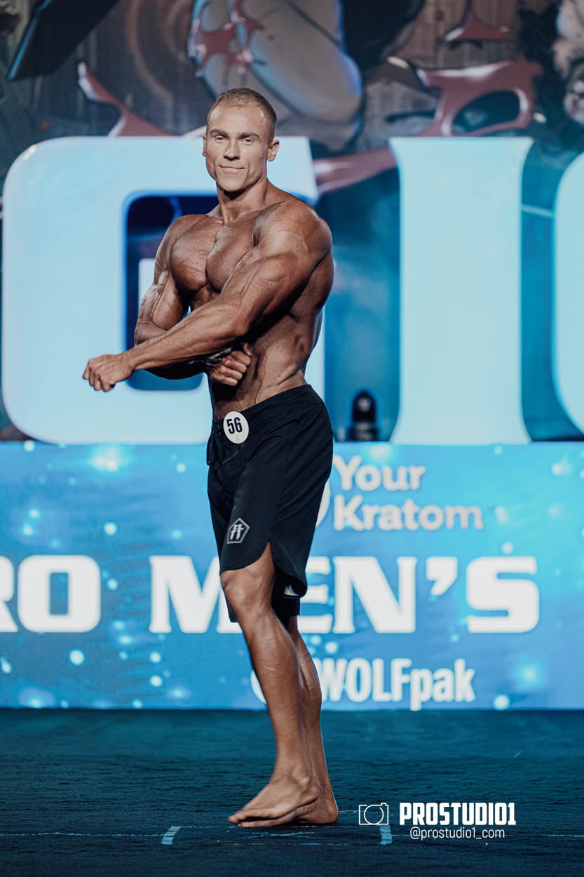 MEN’S PHYSIQUE. Photo & Video Production Studio #1