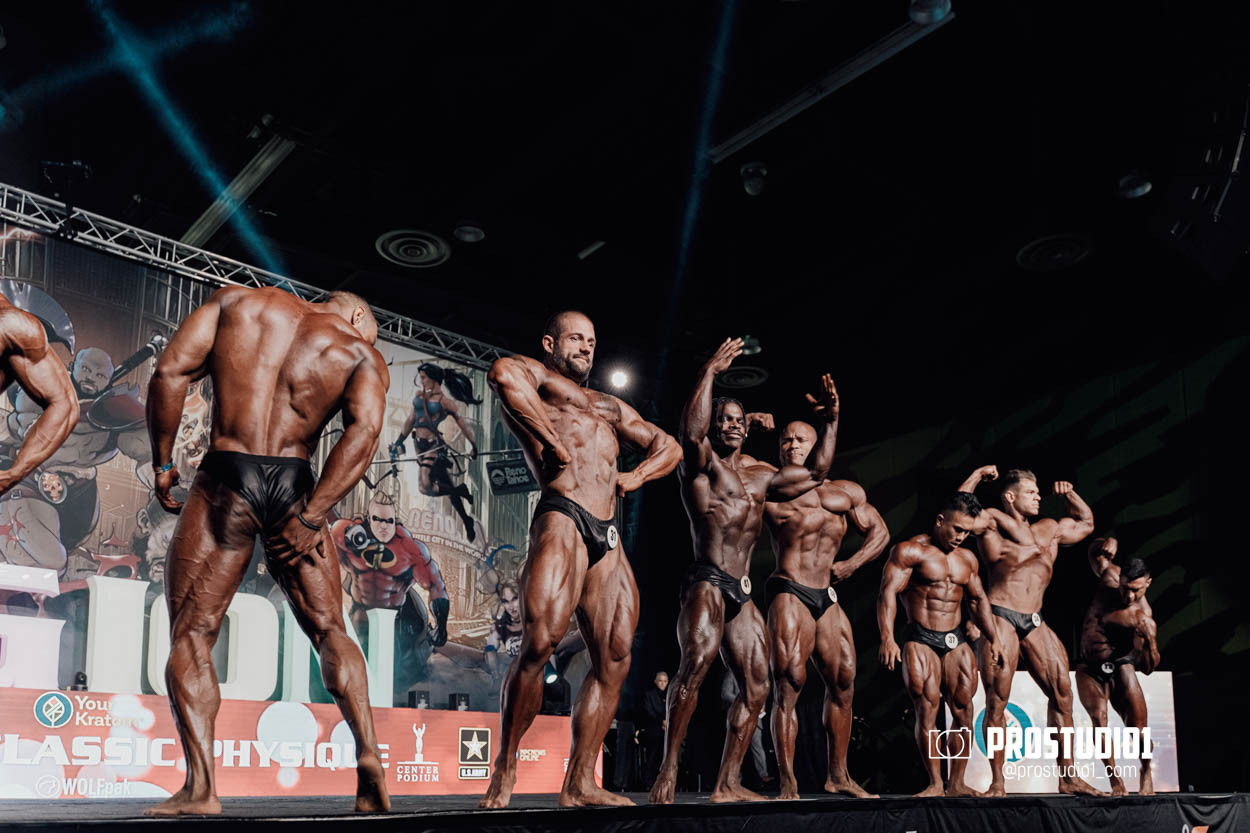 CLASSIC MEN’S PHYSIQUE. Photo & Video Production Studio #1