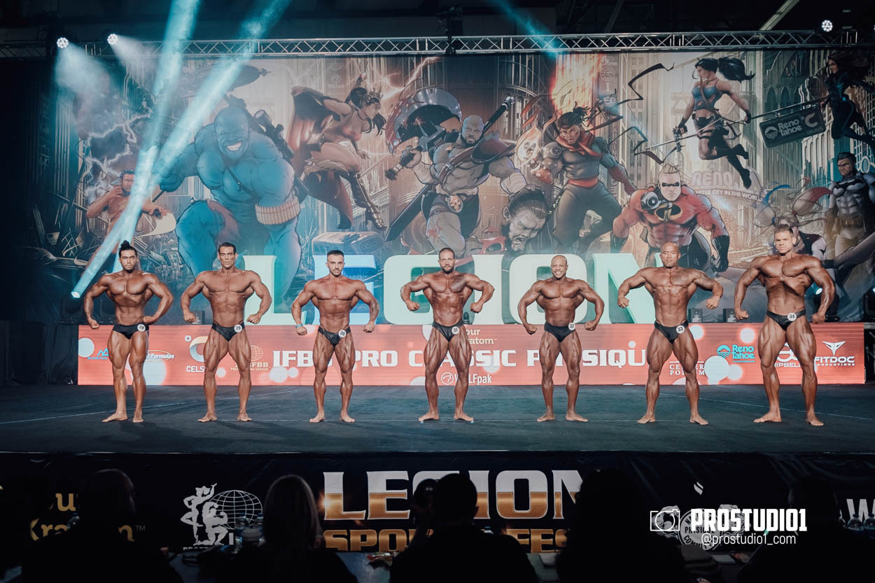 CLASSIC MEN’S PHYSIQUE. Photo & Video Production Studio #1