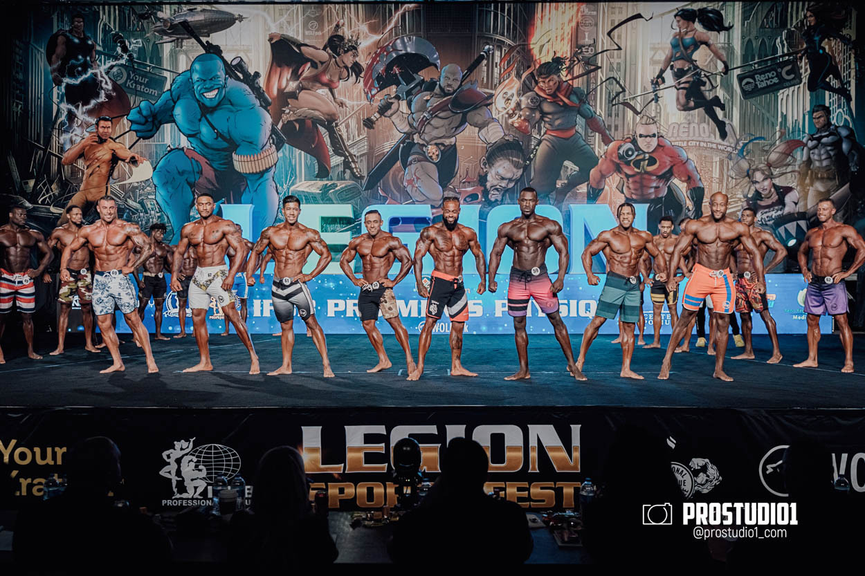 MEN’S PHYSIQUE. Photo & Video Production Studio #1