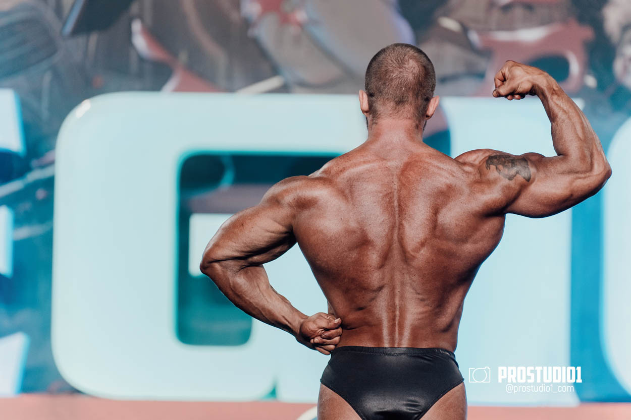 CLASSIC MEN’S PHYSIQUE. Photo & Video Production Studio #1