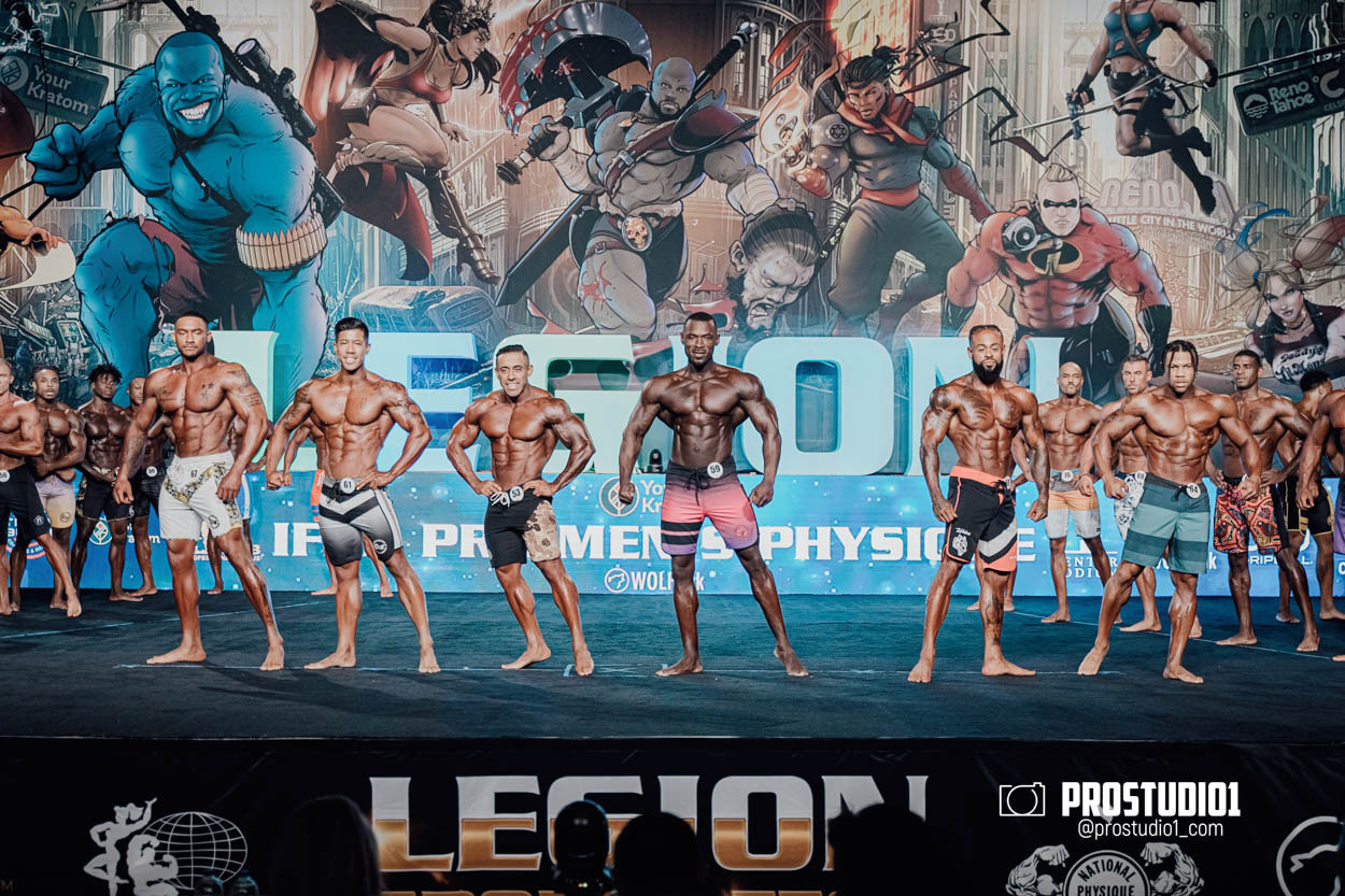 MEN’S PHYSIQUE. Photo & Video Production Studio #1