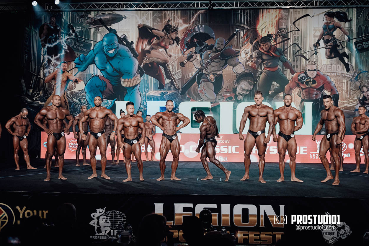 CLASSIC MEN’S PHYSIQUE. Photo & Video Production Studio #1