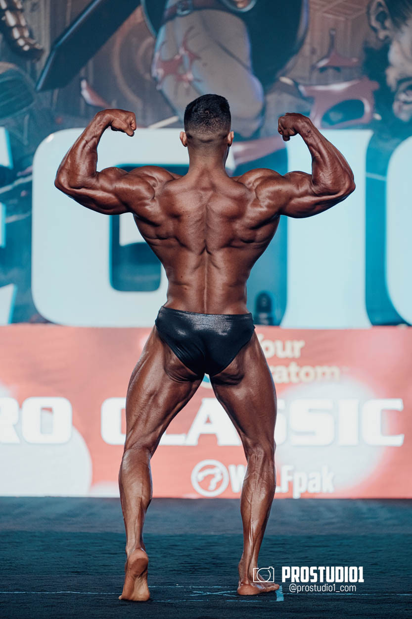 CLASSIC MEN’S PHYSIQUE. Photo & Video Production Studio #1