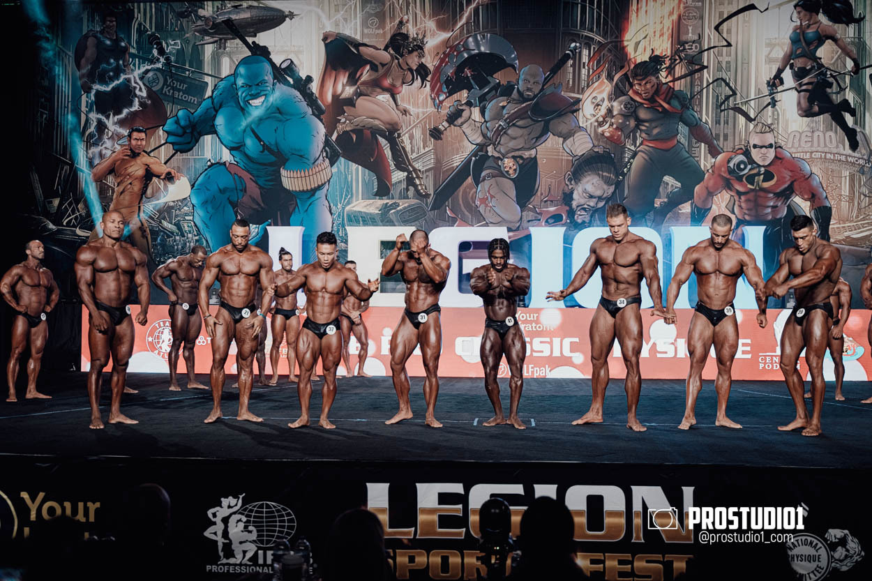 CLASSIC MEN’S PHYSIQUE. Photo & Video Production Studio #1