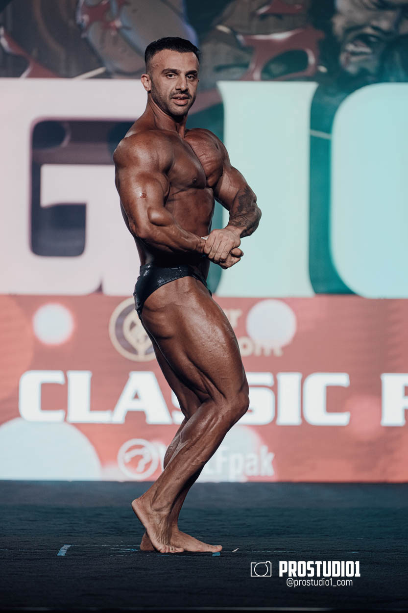 CLASSIC MEN’S PHYSIQUE. Photo & Video Production Studio #1