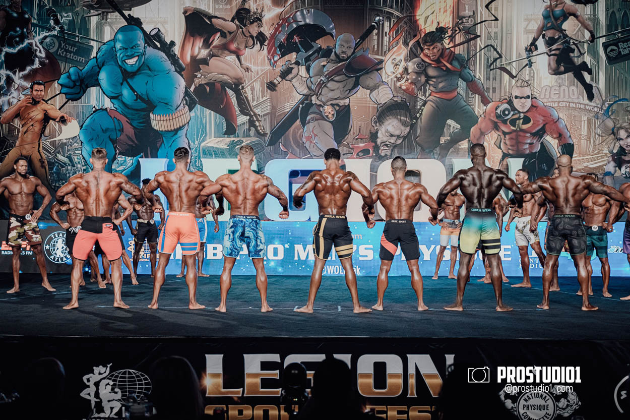 MEN’S PHYSIQUE. Photo & Video Production Studio #1