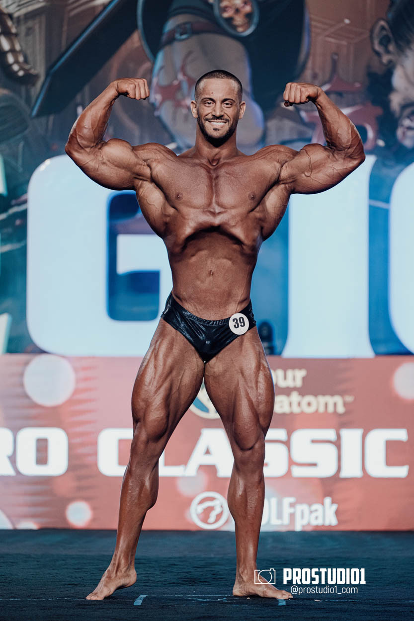 CLASSIC MEN’S PHYSIQUE. Photo & Video Production Studio #1