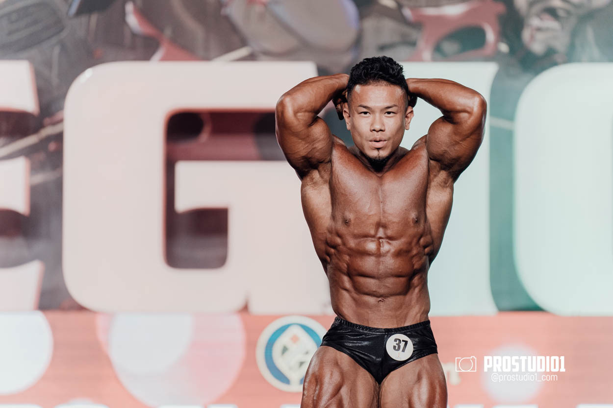 CLASSIC MEN’S PHYSIQUE. Photo & Video Production Studio #1