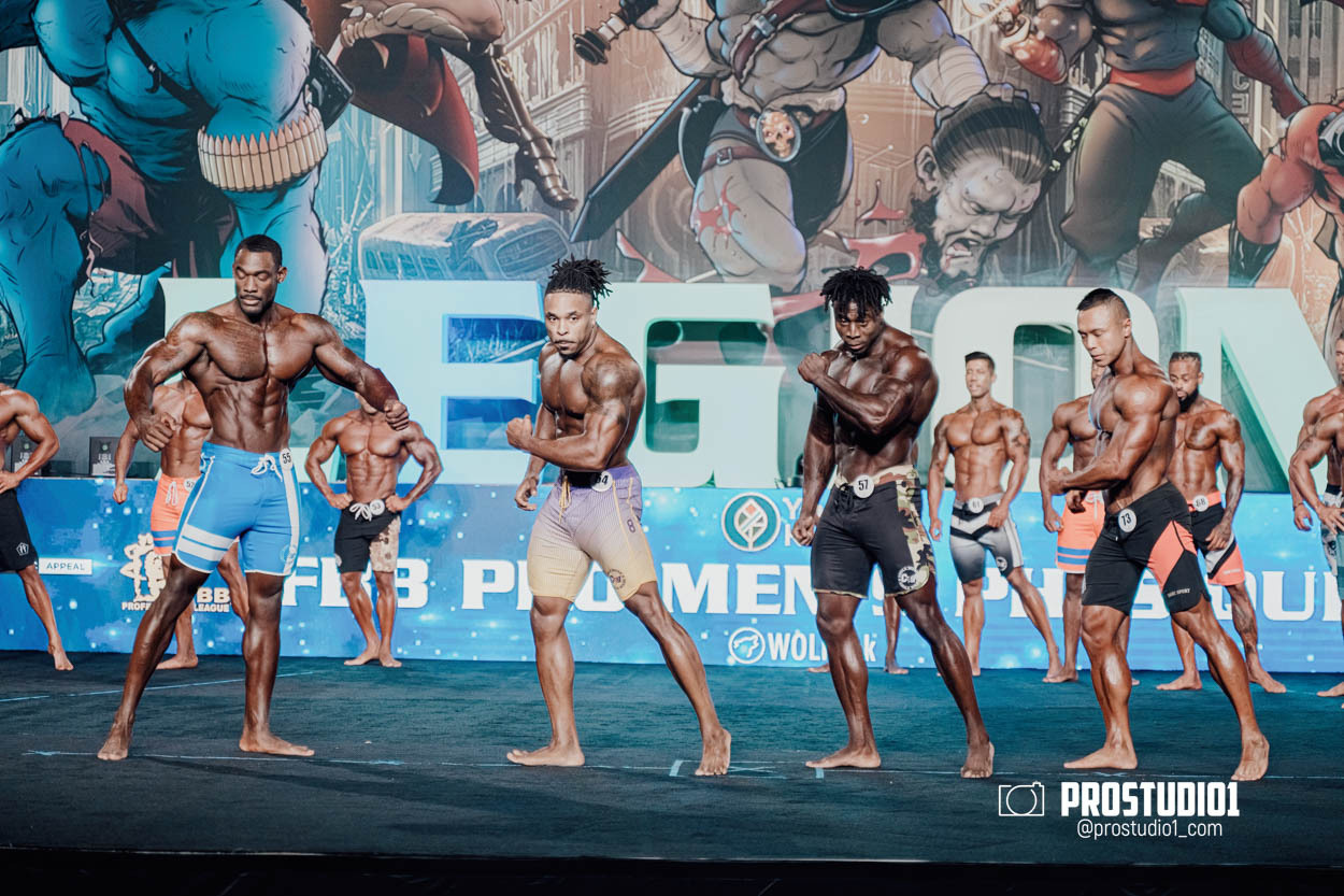 MEN’S PHYSIQUE. Photo & Video Production Studio #1