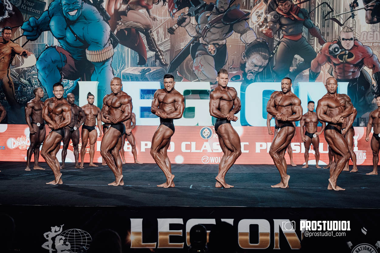 CLASSIC MEN’S PHYSIQUE. Photo & Video Production Studio #1