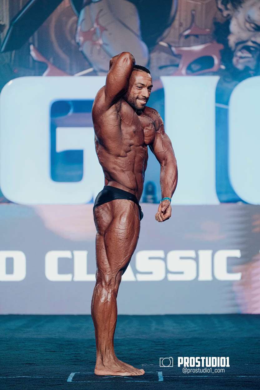 CLASSIC MEN’S PHYSIQUE. Photo & Video Production Studio #1
