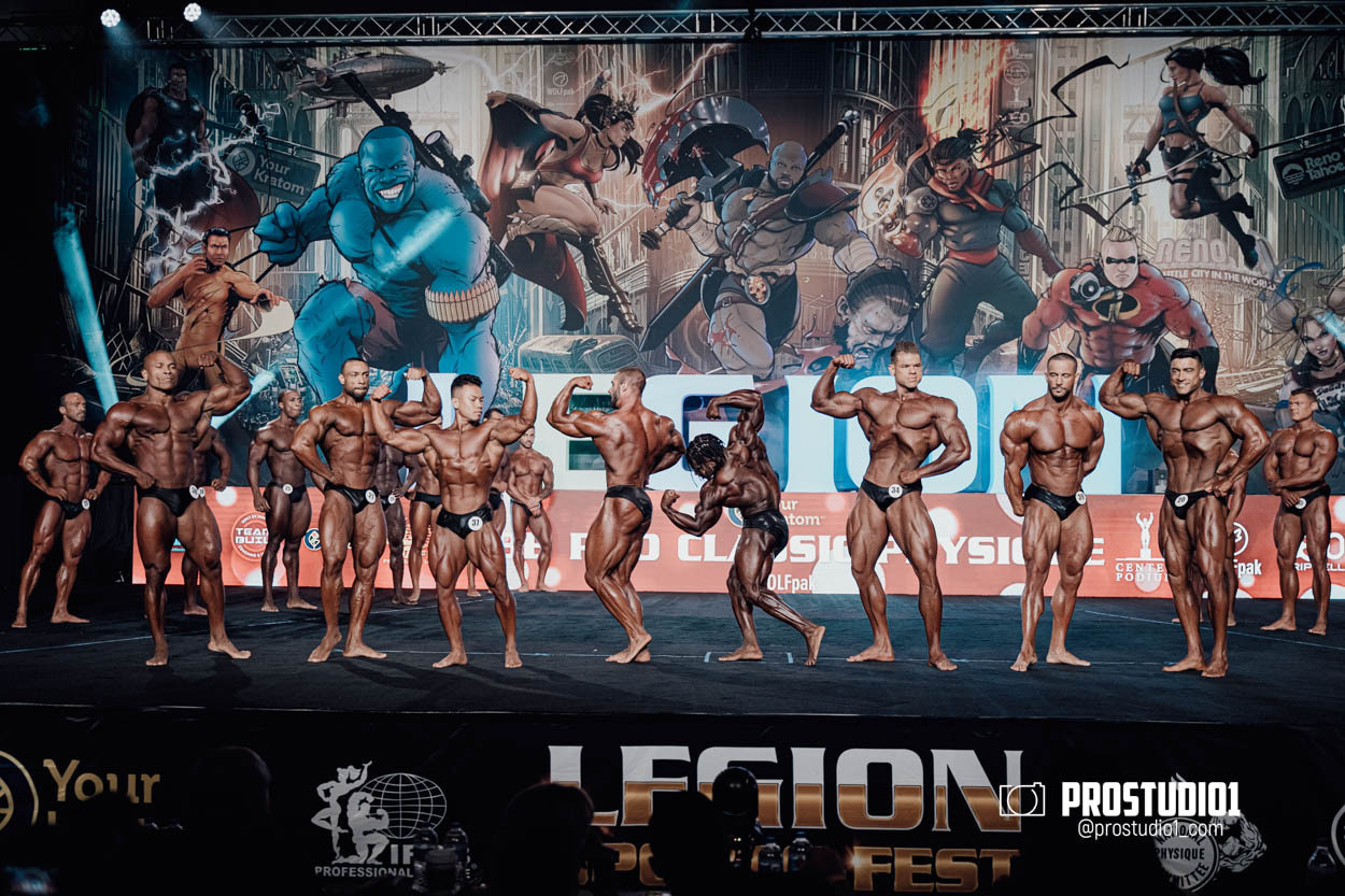 CLASSIC MEN’S PHYSIQUE. Photo & Video Production Studio #1