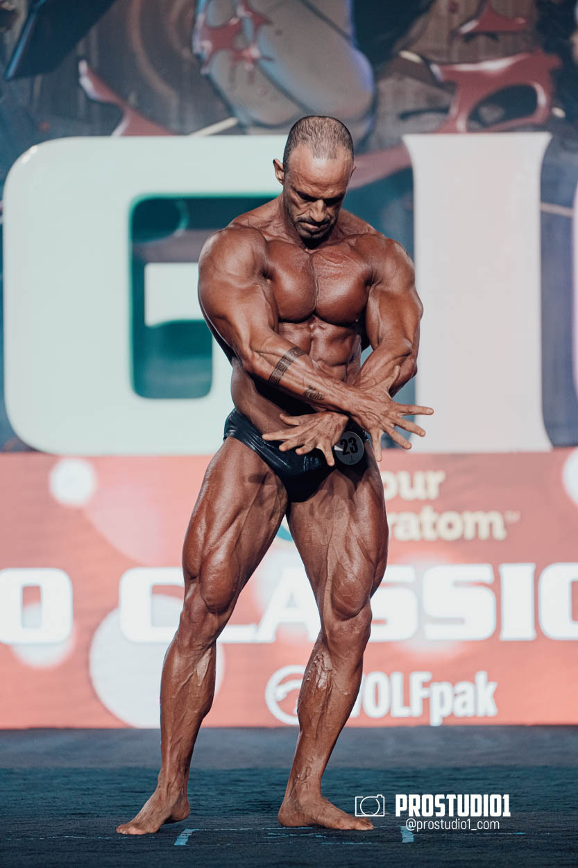 CLASSIC MEN’S PHYSIQUE. Photo & Video Production Studio #1
